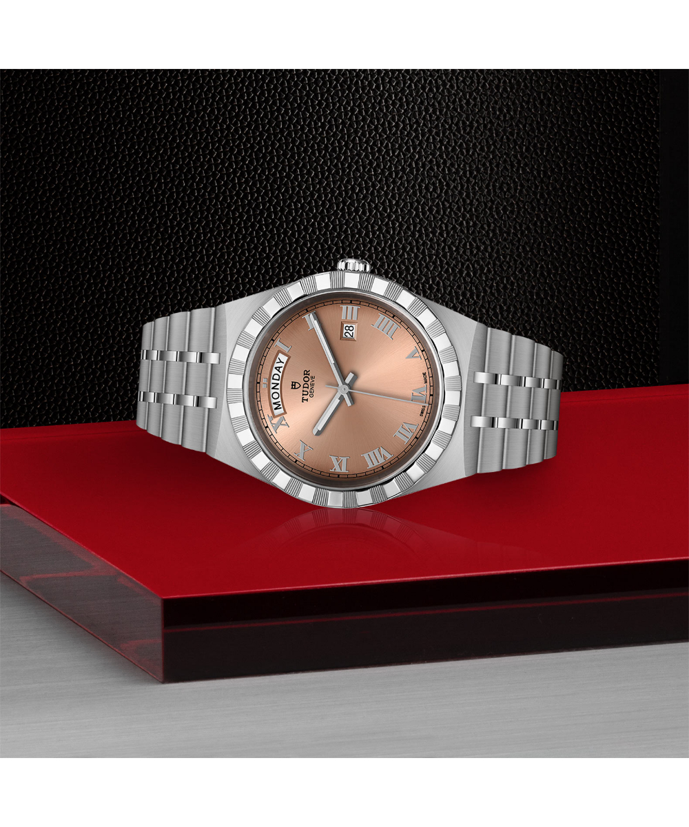 TUDOR/チューダー通販 | TUDOR ROYAL | 三越伊勢丹のラグジュアリー