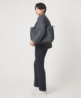 シボ レザーライク ジップ トート バッグ