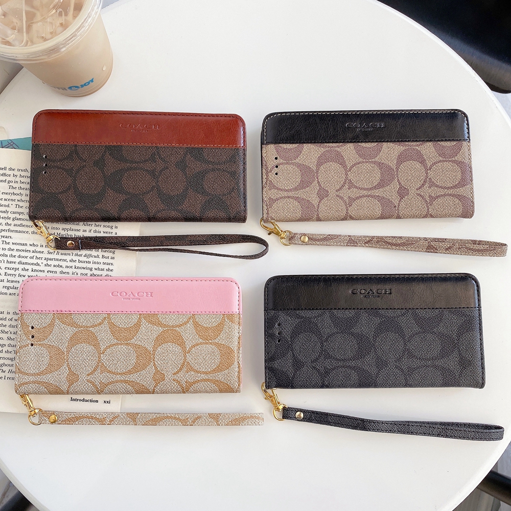 コーチ iPhone15/14/13 ProMax/13 Pro/13ケース シグネチャー柄 手帳型