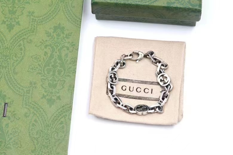 グッチ インターロッキングG ブレスレット GUCCI ブレスレット 芸能人