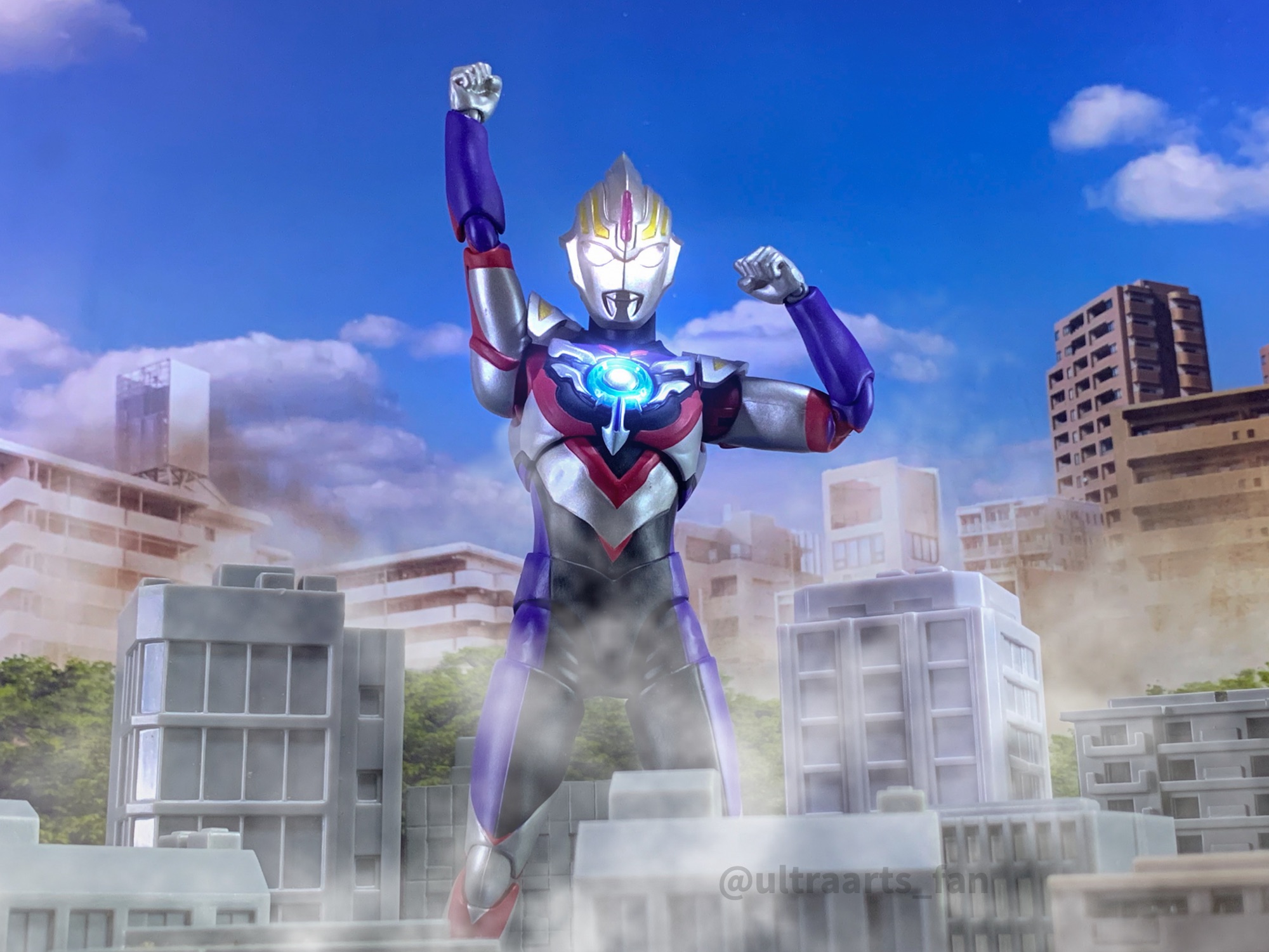 簡易レビュー】S.H.Figuarts ウルトラマンオーブ スペシウムゼペリオン