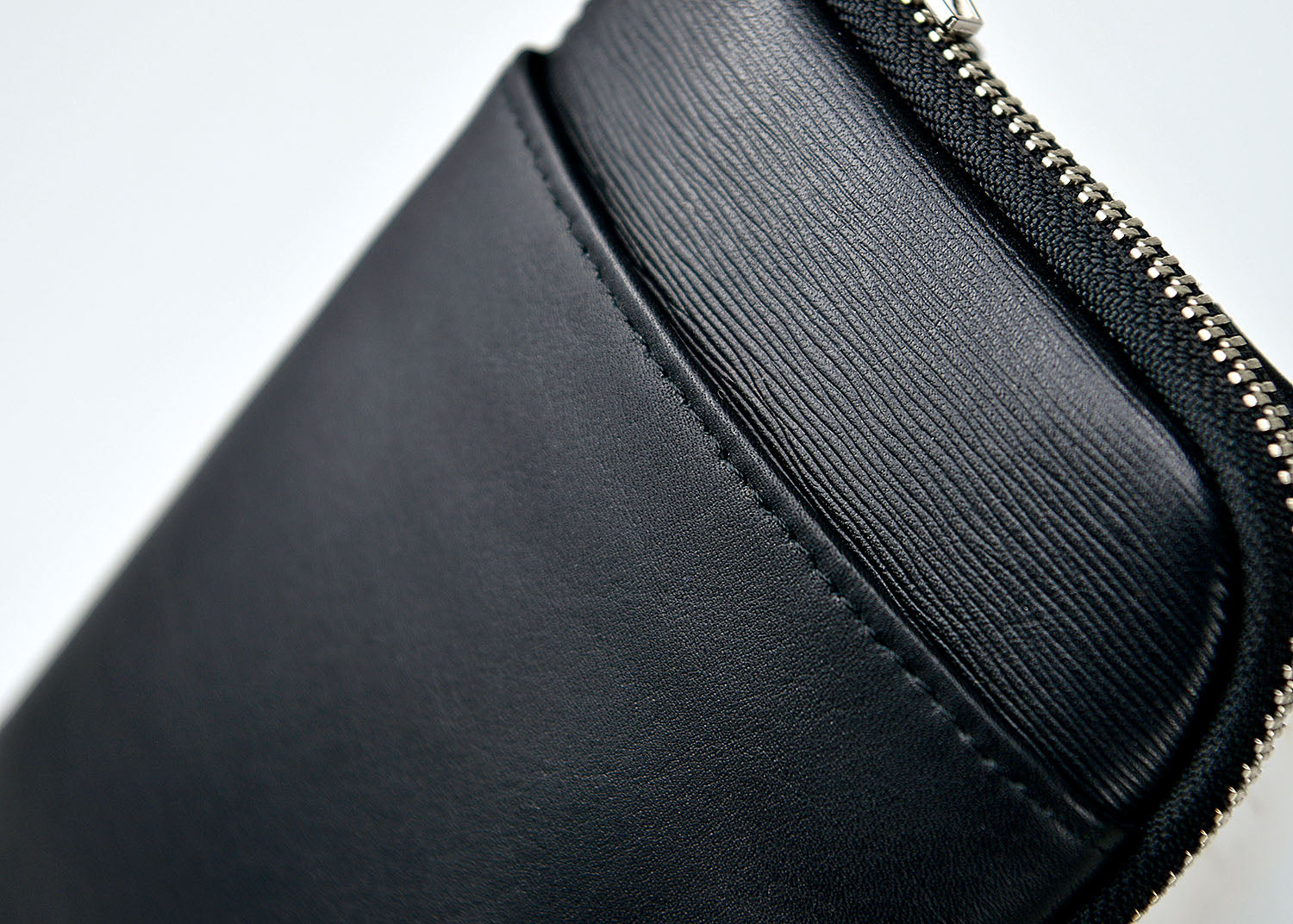 re:credo LINKER 本革ネックウォレット 35-0178 – ウノフク公式