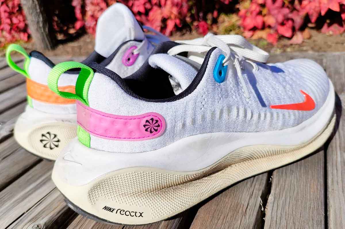 Nike】インフィニティラン4 レビュー│新素材のリアクトXを使用