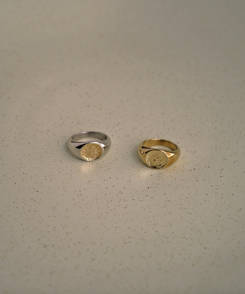 Briller Signet Round S Ring – un by Tomoyo Yoshida | 公式