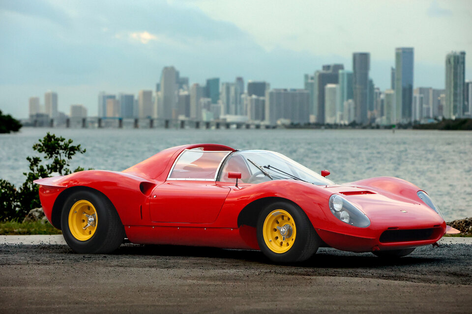 1967 フェラーリ ディーノ 206 S レースカー | Uncrate