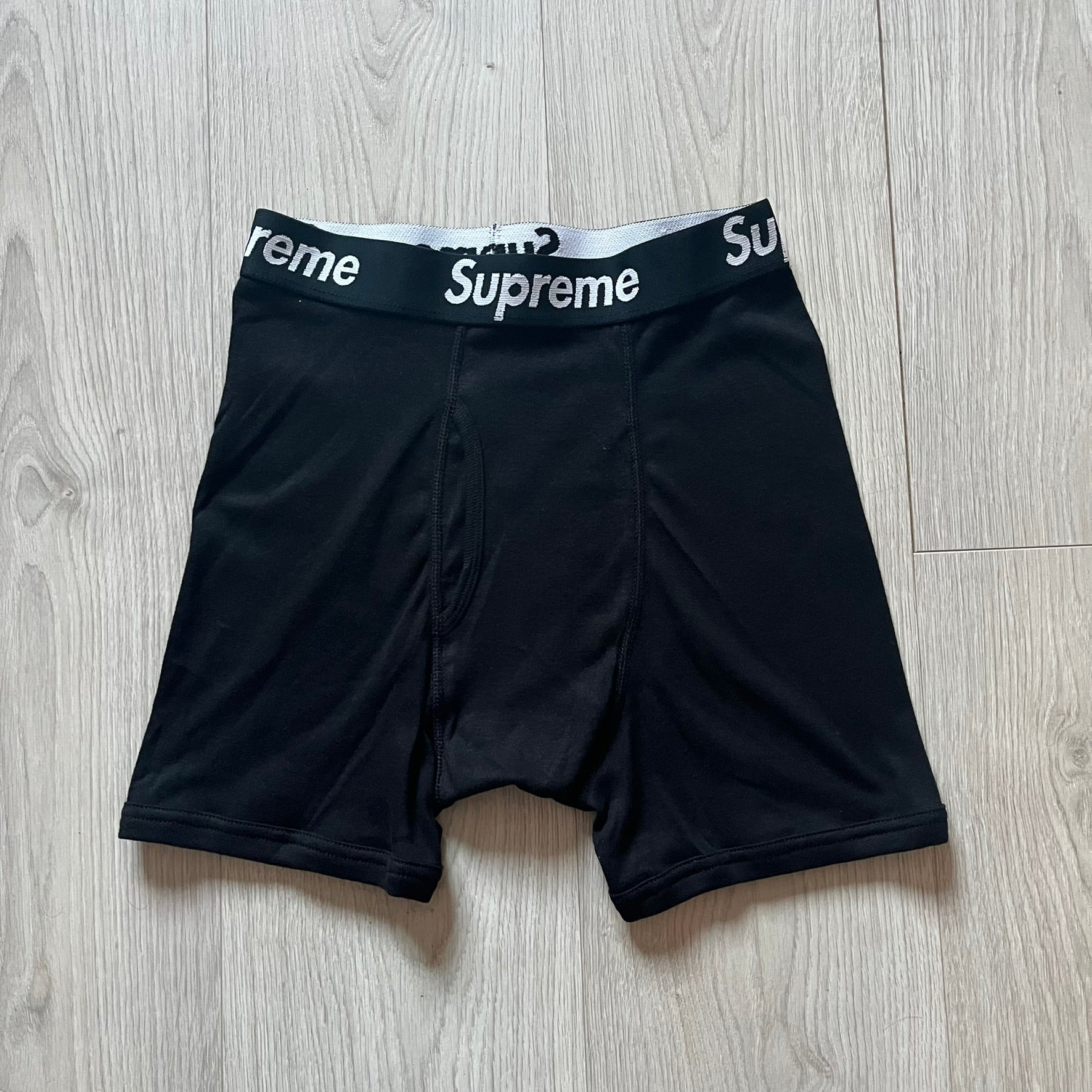 Supreme x Hanes Boxer Briefs (1 Pair) Black – único13