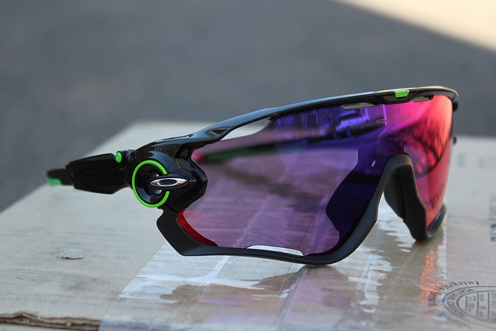 Oakley launches Jawbreaker sunglasses, co-developed by Cavendish