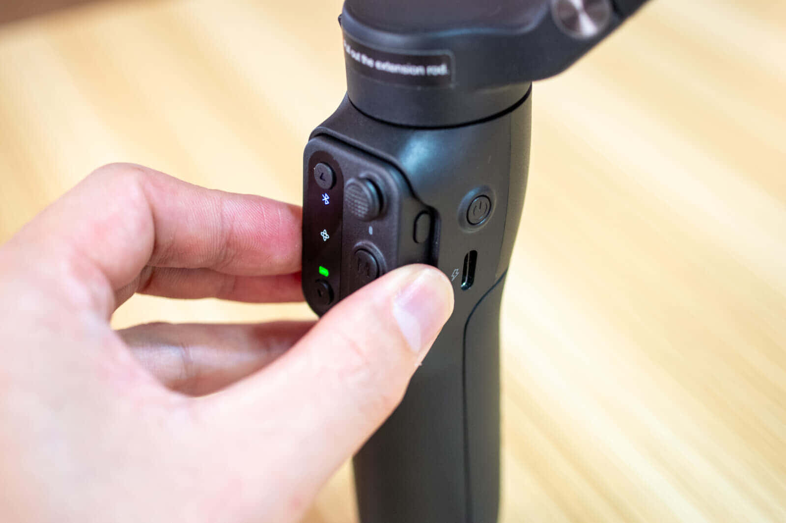 Hohem iSteady V3ジンバルがスマホ撮影を進化する、カメラの可能性を