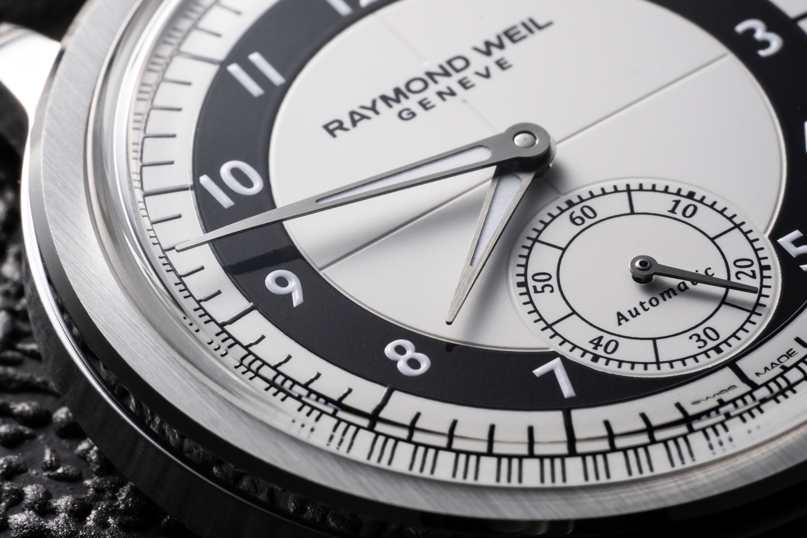 Raymond Weil's Well-Dressed Millesime Small Seconds “Tuxedo” | SJX