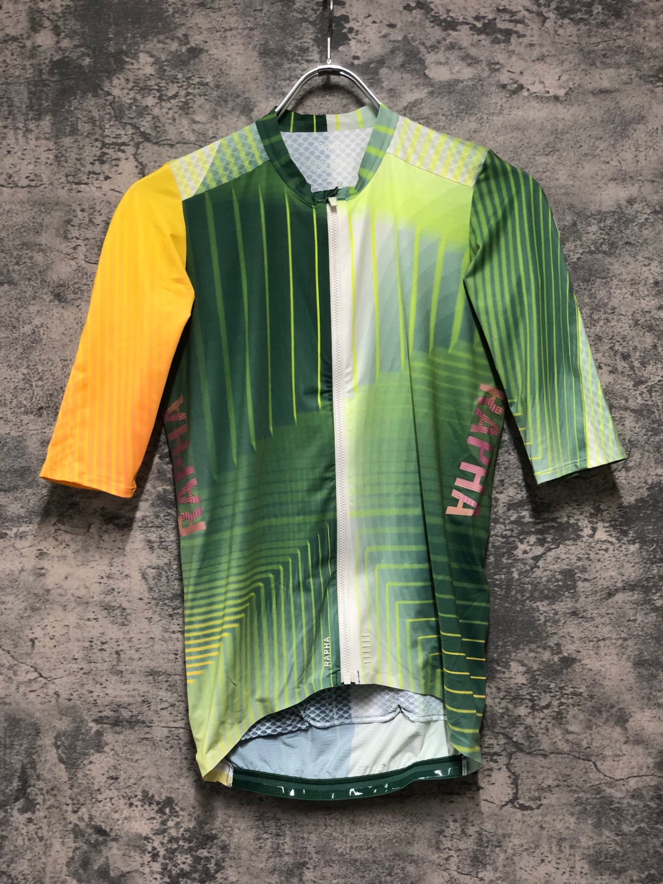 FXHuDWceIO3lWdirCbhNeczkewXLys