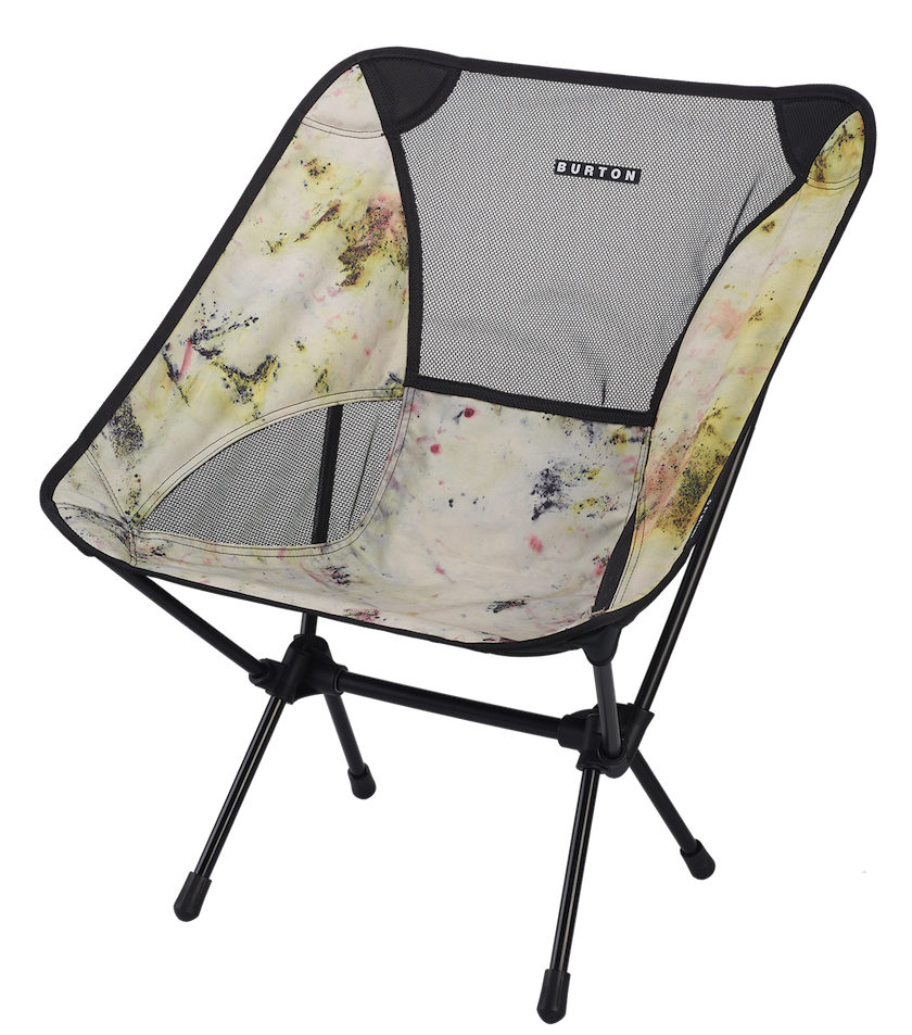 人気のバートン別注ヘリノックス。今季は野性味あふれる総柄で