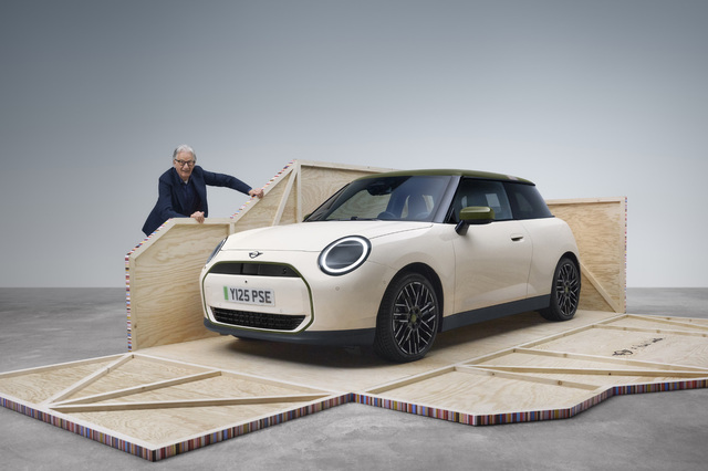 JMS2025で世界初公開 「MINIポール・スミスエディション」の受注