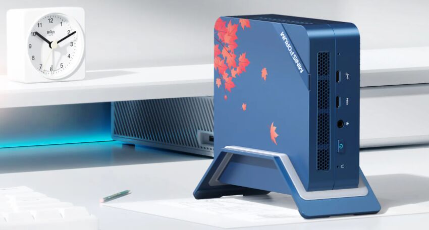 MINISFORUM UM773 ME、Ryzen 7 7735HS / DDR5 RAM搭載 ミニPC。モミジ