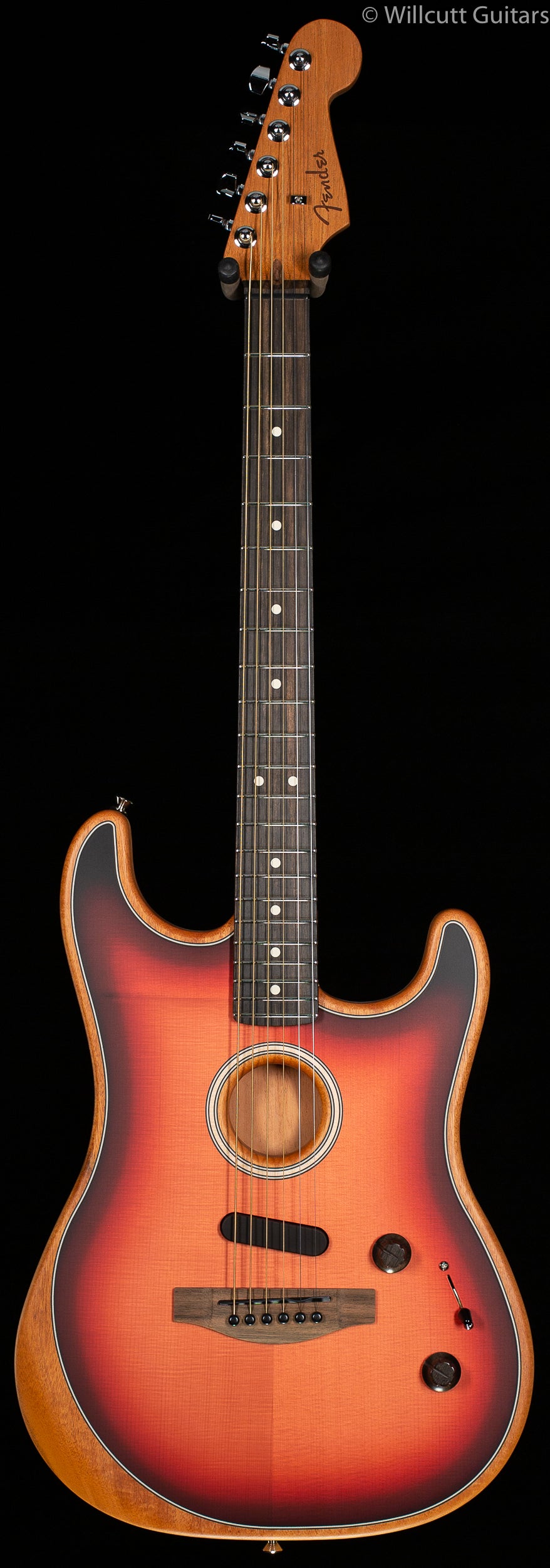 Fender American Acoustasonic Stratocaster 3-Tone Sunburst (658