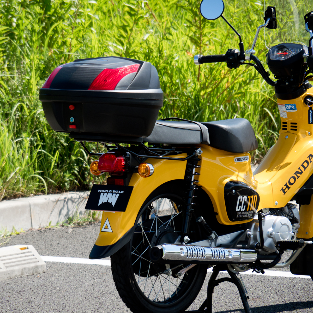 クロスカブ110専用 タンデムシートキット - バイクパーツメーカー