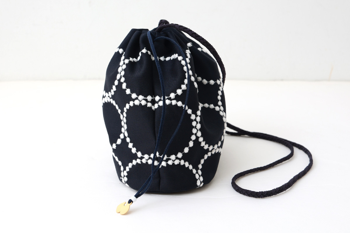 mina perhonen ミナペルホネン 子供服 gem pochette -tambourine-
