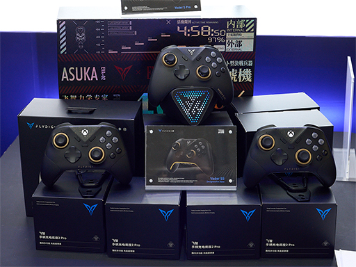注目の新製品「VADER 5 PRO」やエヴァコラボのゲームパッドをFlydigi