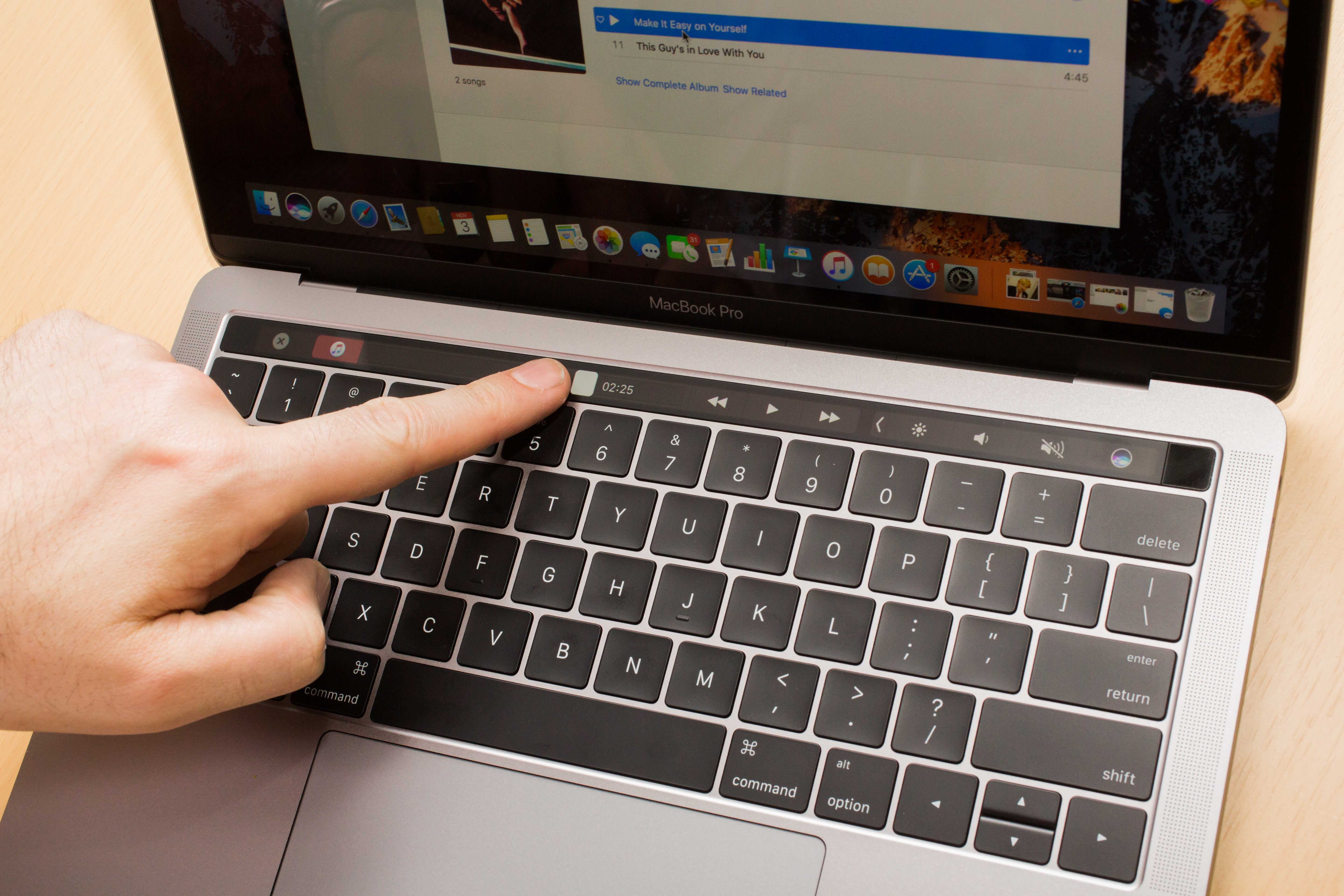 Apple MacBook Pro with Touch Bar review: Second-screen dream
