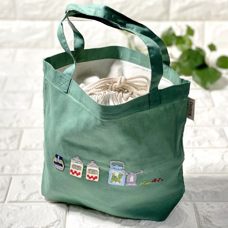 手刺繍ランチバッグ