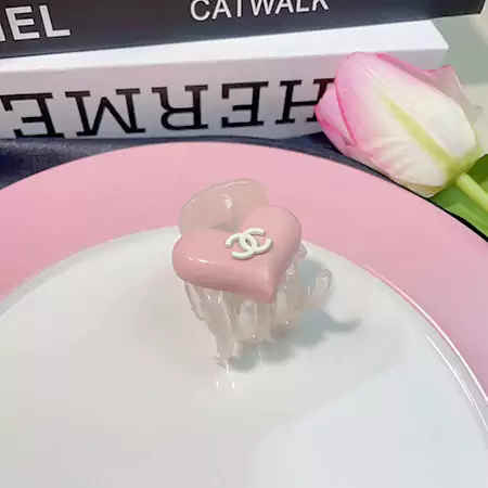 CHANEL シャネル ヘアクリップ ハート形 少女 ミニ 髪留め バンス