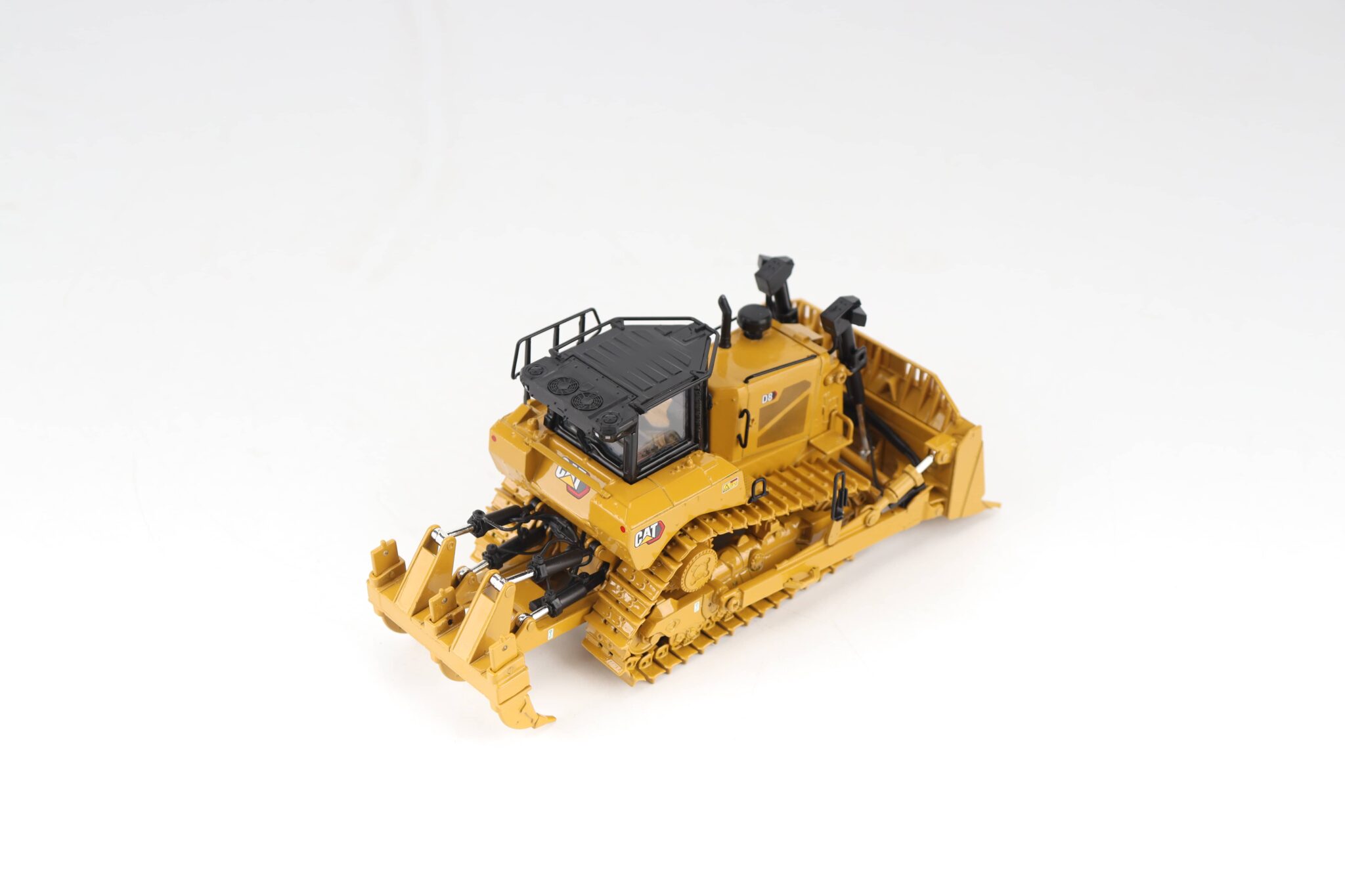 Cat 1:50 D8 Track-Type Tractor 85757 - Cat® Diecast Scale Models