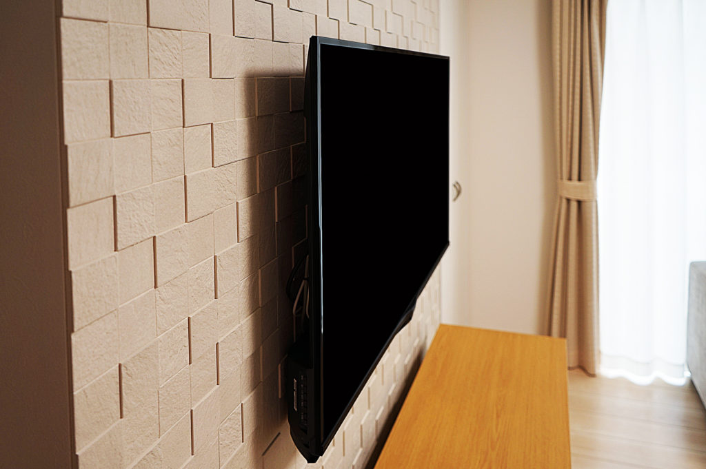 壁掛けテレビ施工事例集③【SHARP・AQUOS「アクオス」厳選】
