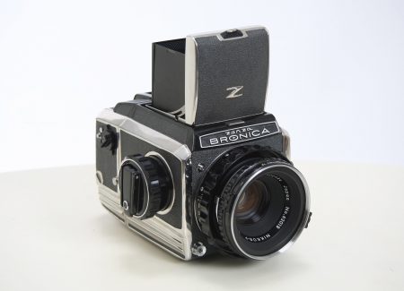 中古入荷情報】善三郎さんのカメラ【ZENZA BRONICA S2 NIKKOR-P 75mm