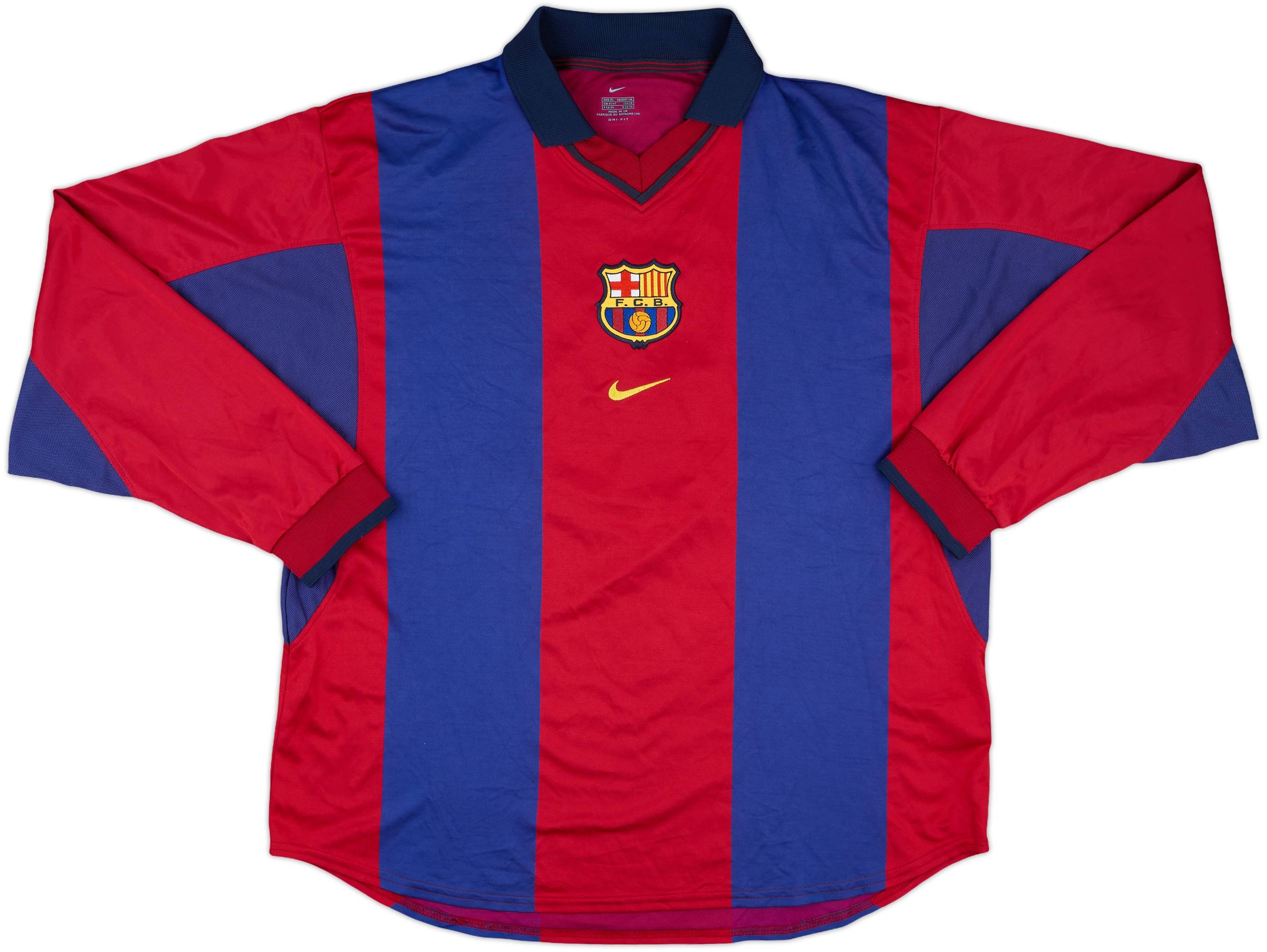 2000-01 Barcelona Match Issue Home L/S Shirt #8