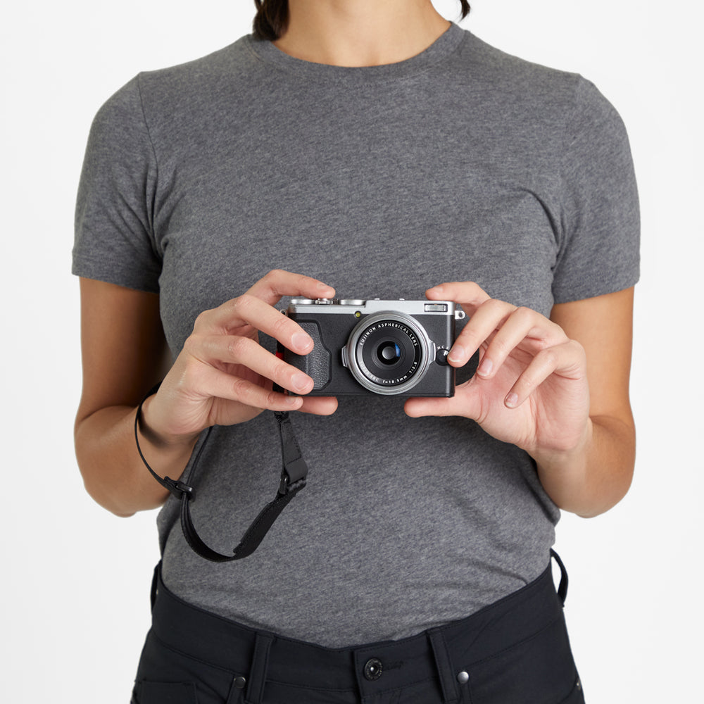 ニコ カメラ リスト ストラップ | クローム・インダストリーズジャパン