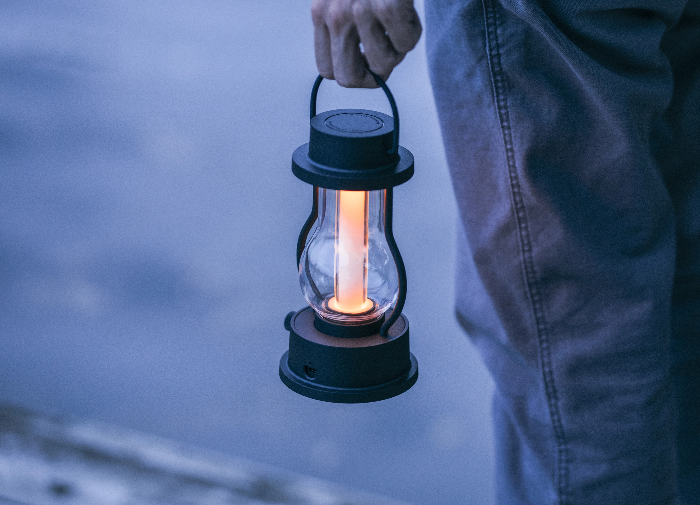 BALMUDA / バルミューダ】The Lantern ポータブルランプ / ブラックの