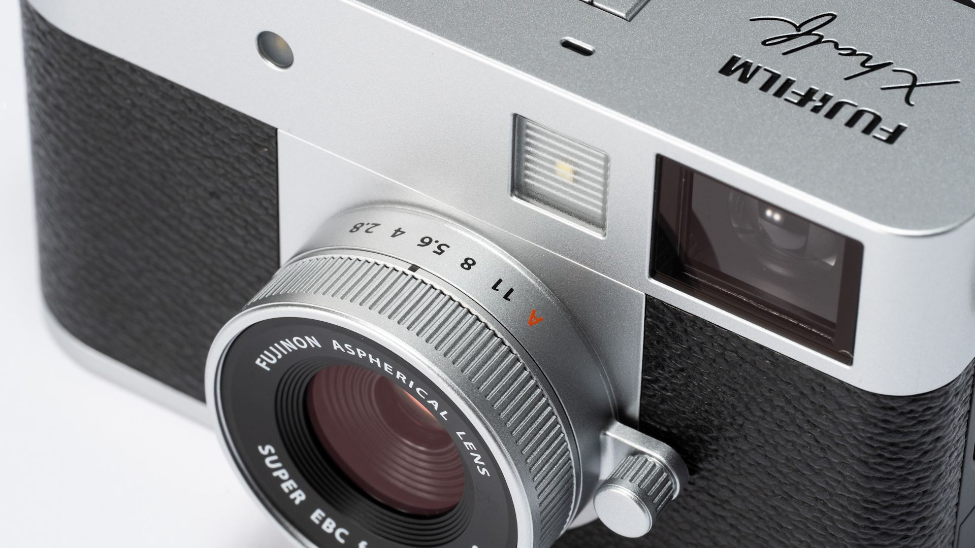 FUJIFILM X half Camera Announced - When Analog Heritage and