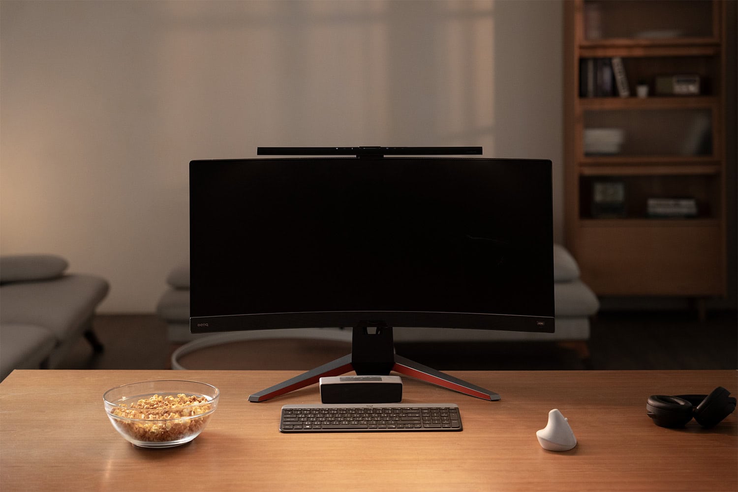 BenQ ScreenBar Pro ups the ante on the original monitor light