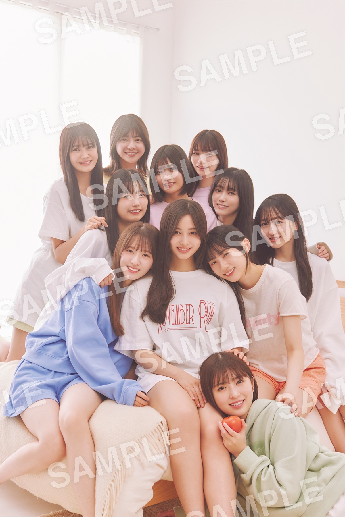 乃木坂46 5期生写真集、封入特典ポスタービジュアル解禁 第1弾は全員