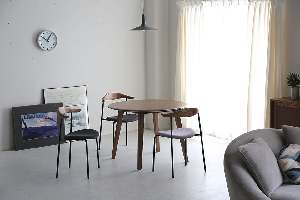 アトムチェア｜チェア/スツール｜CRUSH CRASH PROJECT -クラッシュ