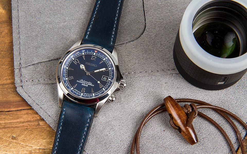 Navy Shell Cordovan | Crown & Buckle