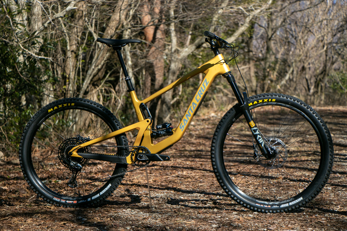 サンタクルズ BRONSON ブランド初の前後異径ホイール専用設計の