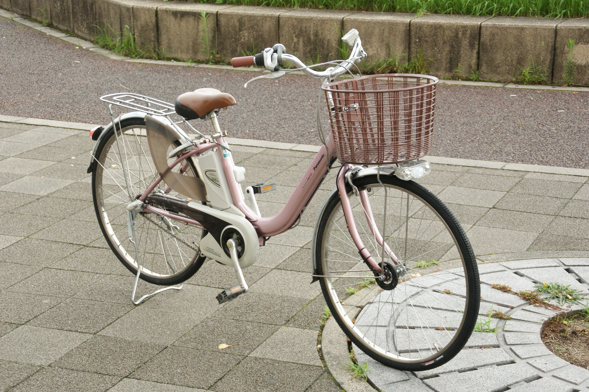 軽いだけじゃない！使いやすい電動アシスト自転車】Panasonic ViVi