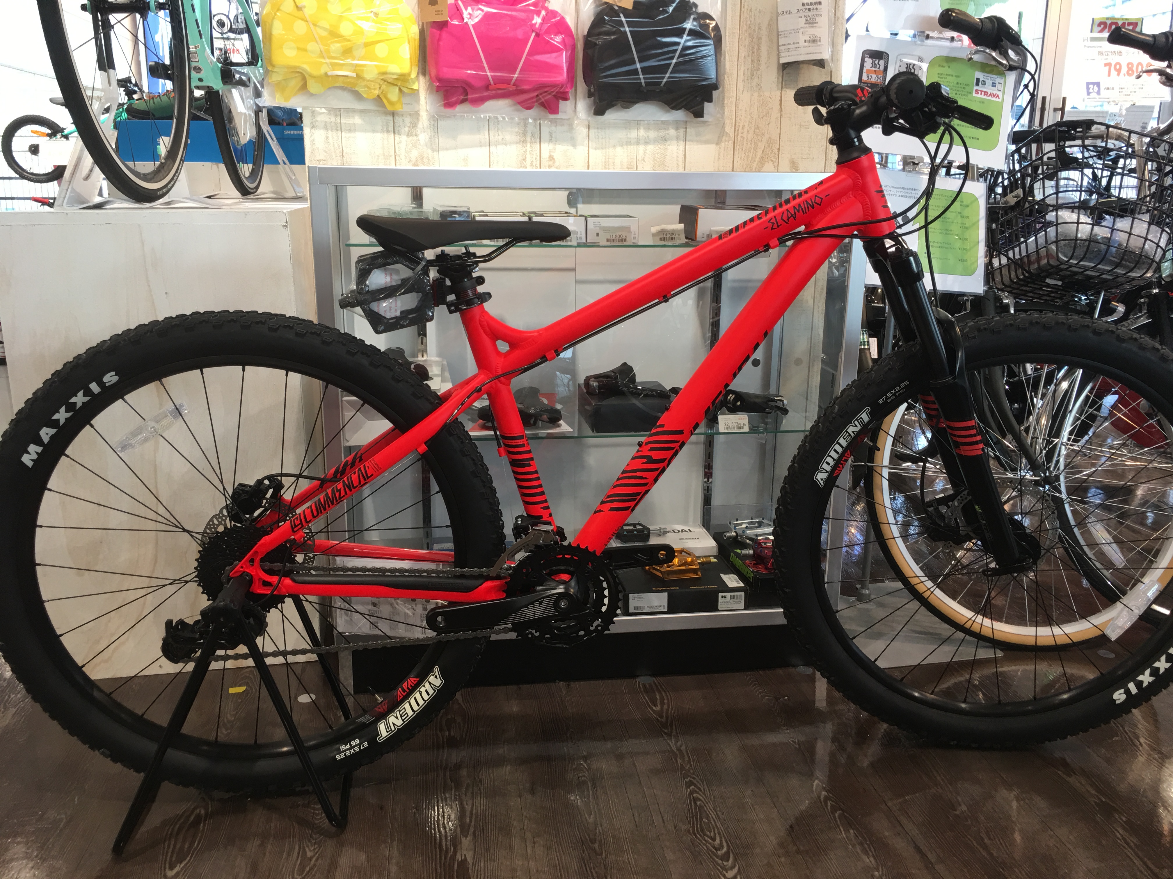2018 COMMENCAL EL CAMINIO Limited 650BとGL 650Bを入荷しました