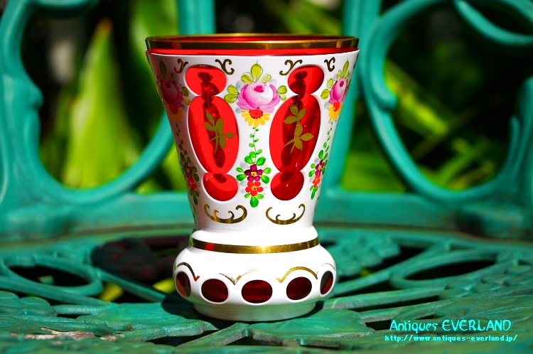 新品ルビー灰皿ガラス工房EXBOR1980s立体盛装飾ボヘミアン