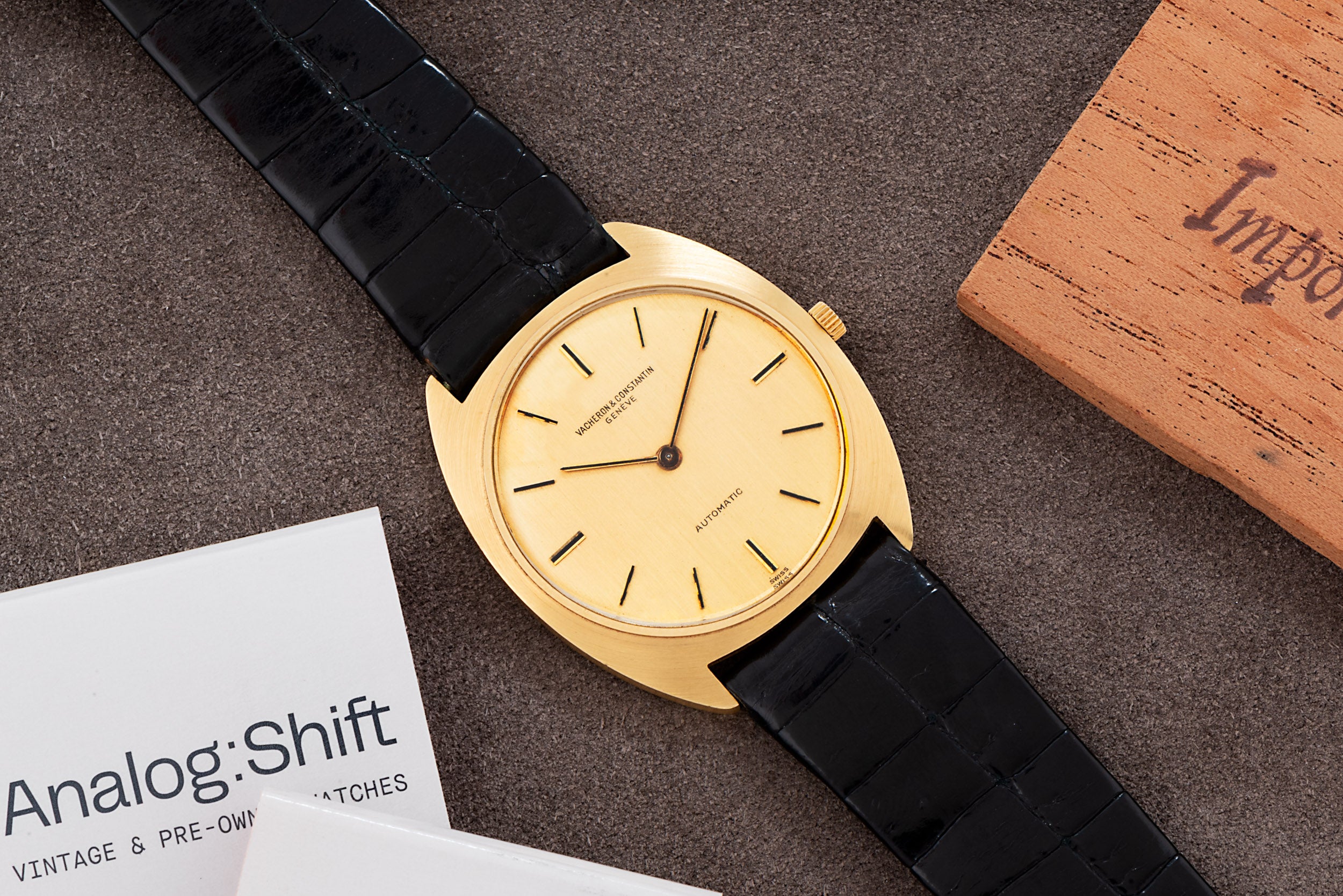 Vacheron Constantin Ultra Thin Cushion Case Dress Watch – Analog:Shift