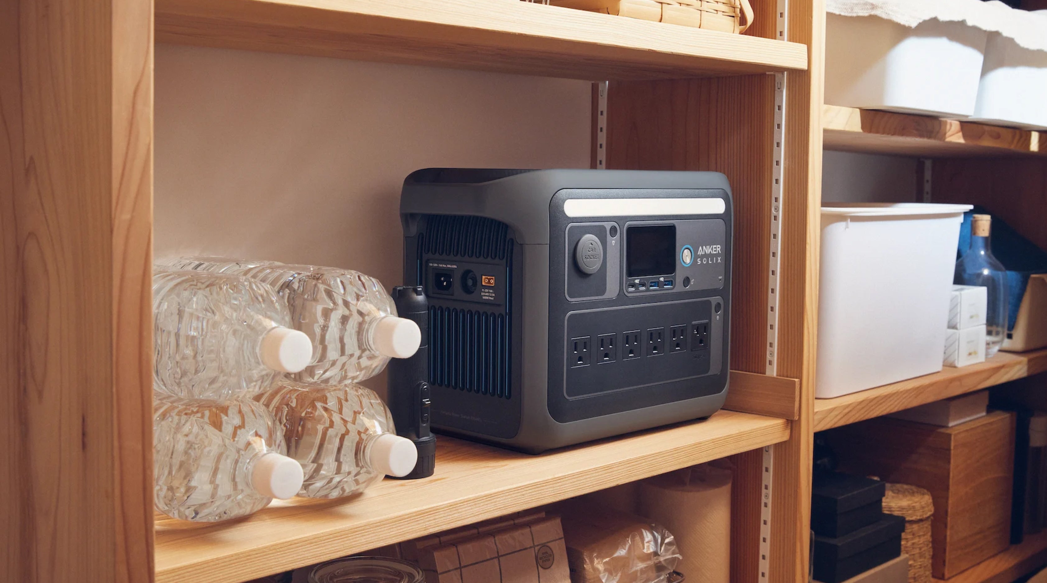 防災にポータブル電源は本当にいらない？災害時に役立つ場面や容量の