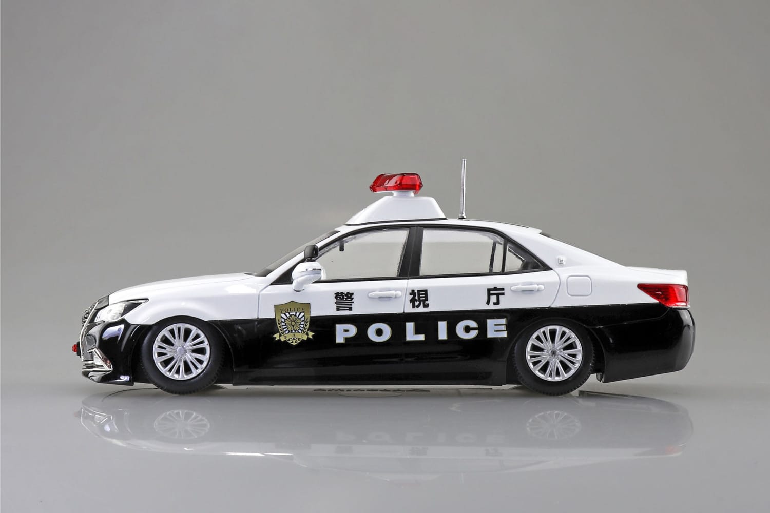 TOYOTA CROWN PATROL CAR｜AOSHIMA｜English