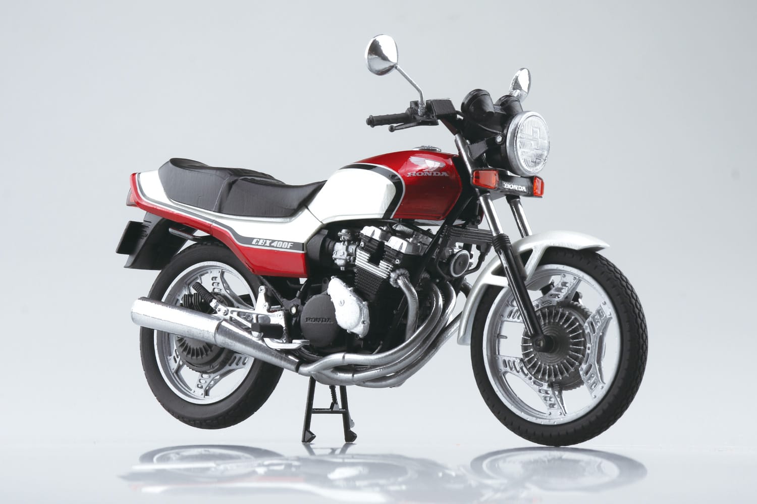 Honda CBX400F パール/キャンディレッド｜株式会社 青島文化教材社