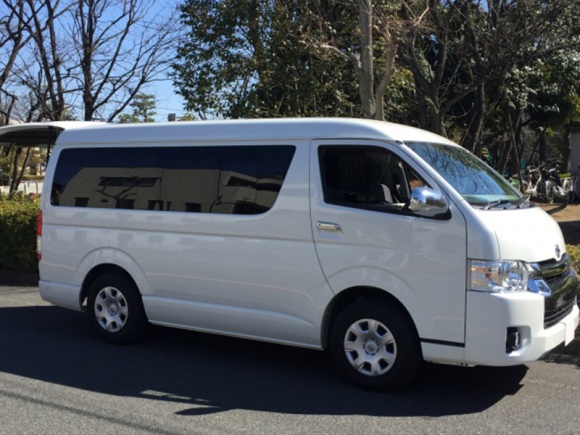 マルチシェード|アイズの高断熱サンシェード|ハイエース 200系 4型・5