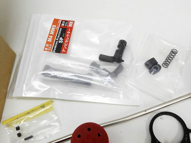 東京マルイ] M4 MWS ハンドガード ストックなど ジャンクパーツ 2