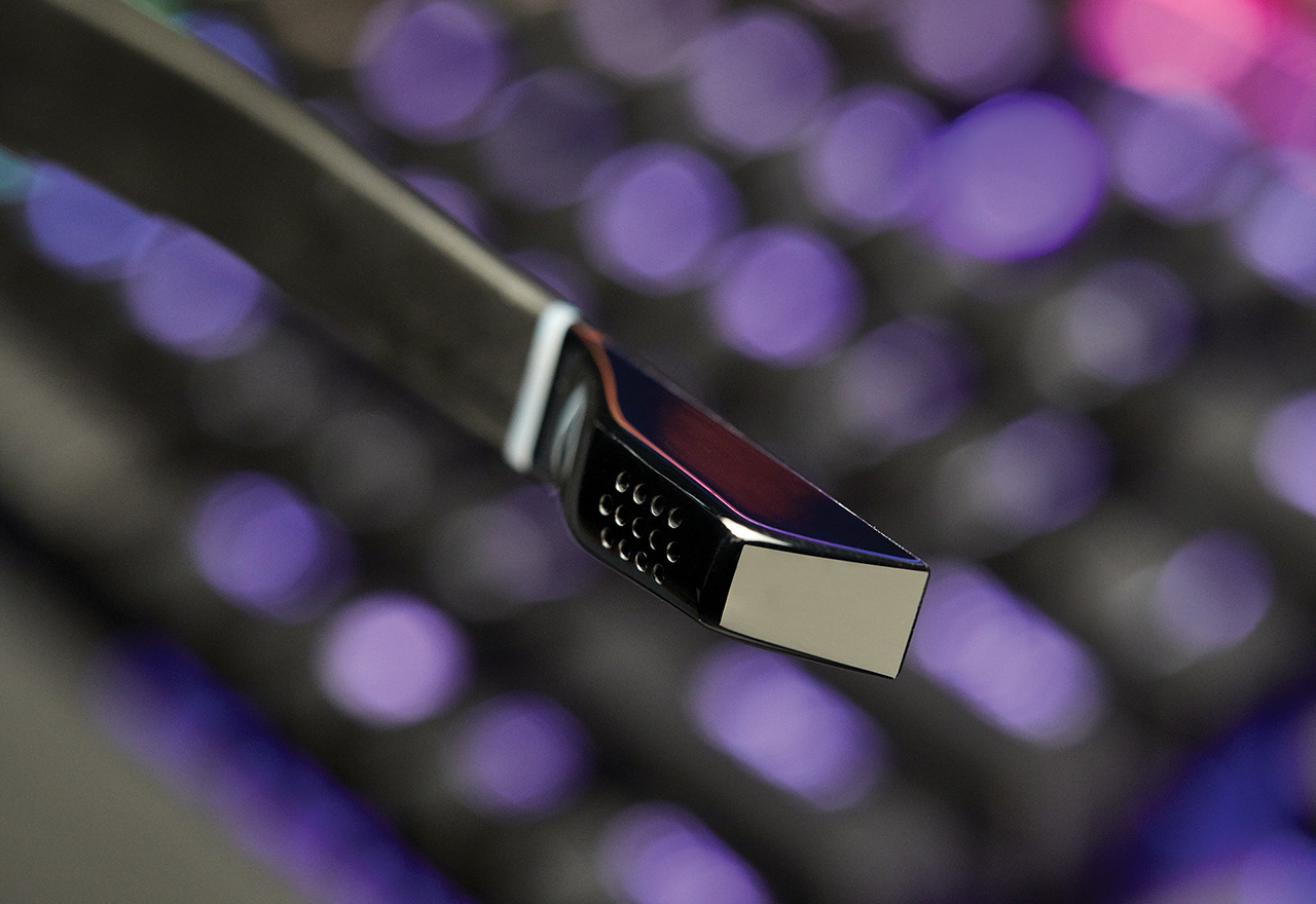 VOID PRO RGB Wirelessシリーズ | CORSAIR ゲーミングヘッドセット