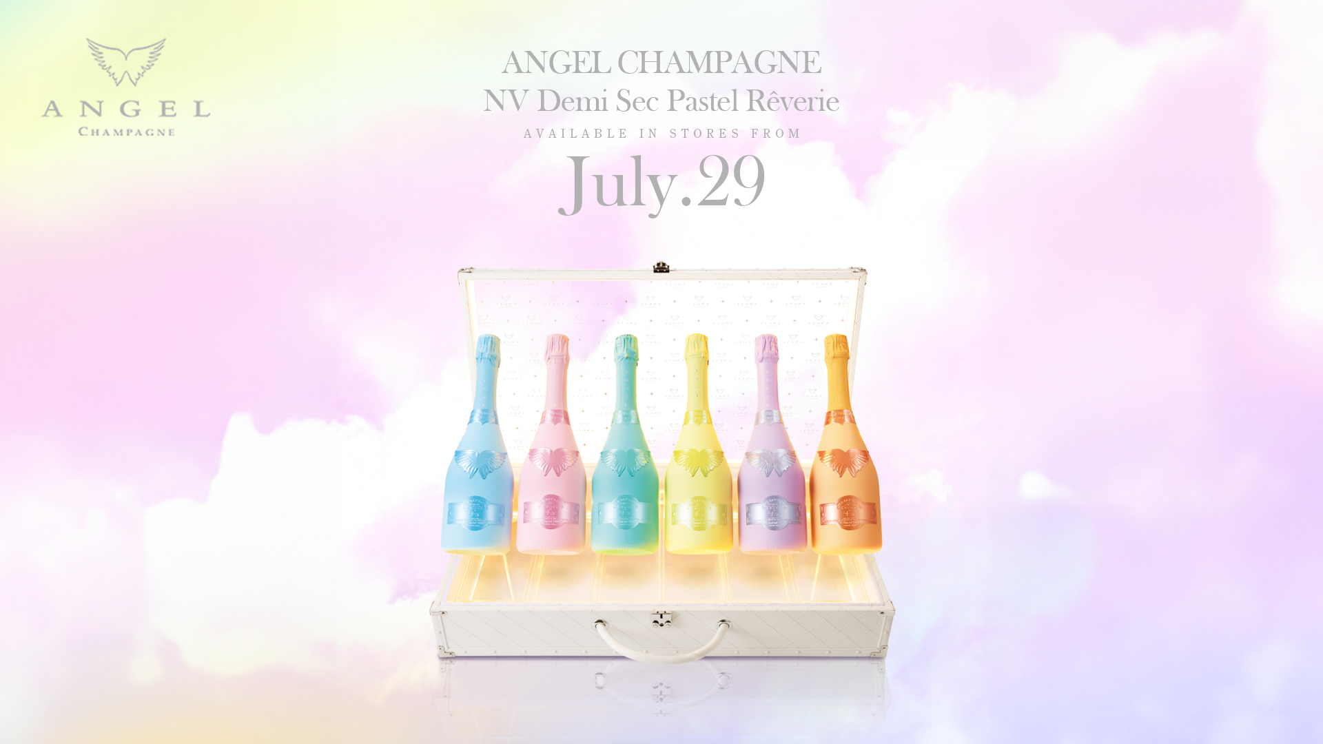 日本上陸7周年を迎えた『ANGEL CHAMPAGNE』が アタッシュケース 『NV
