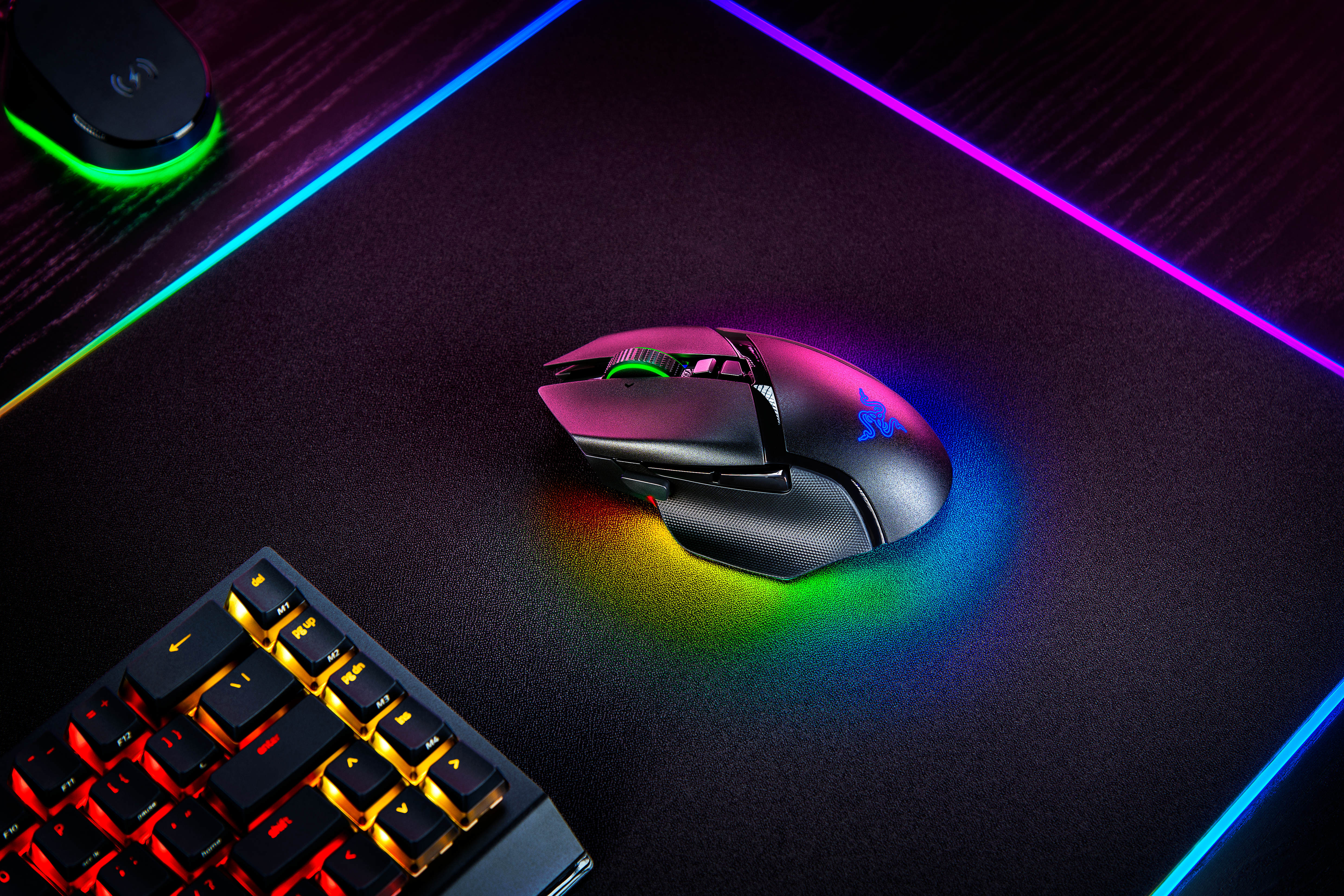 人間工学に基づく最新鋭ゲーミングデバイス 「Razer Basilisk V3 Pro