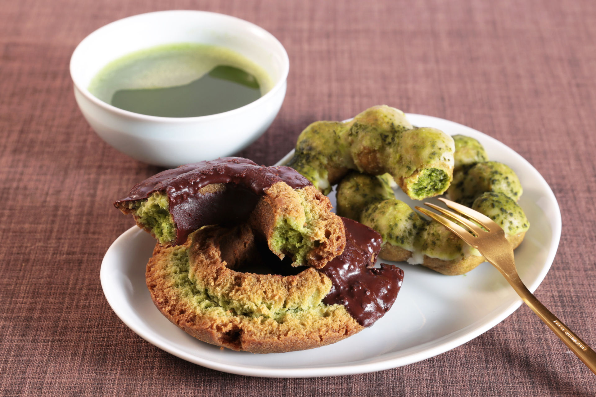 京都・伊藤久右衛門監修の宇治抹茶ドーナツ2種が全国で！ 9月20日より