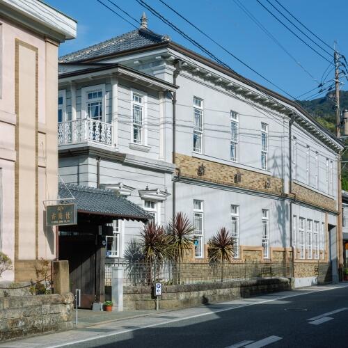 香蘭社 有田本店｜有田観光協会 ありたさんぽ